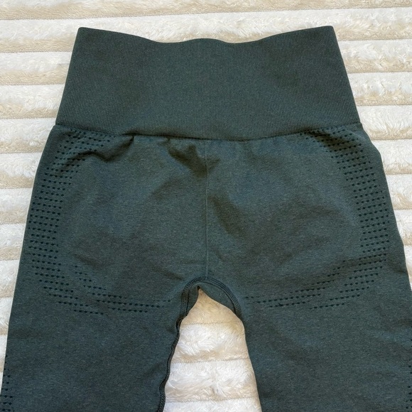 GYMSHARK Seamless Leggings High Waisted Butt Lifting Green Size XS - Picture 5 of 11